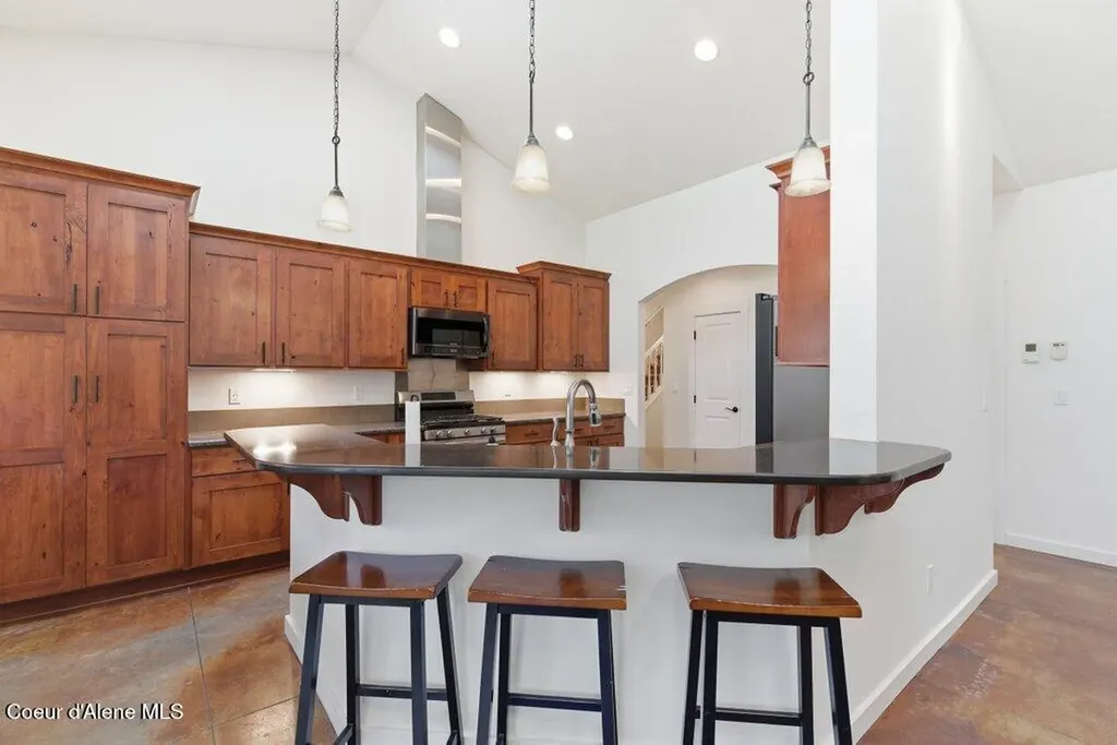 80 Carlson Drive Sandpoint ID 83864