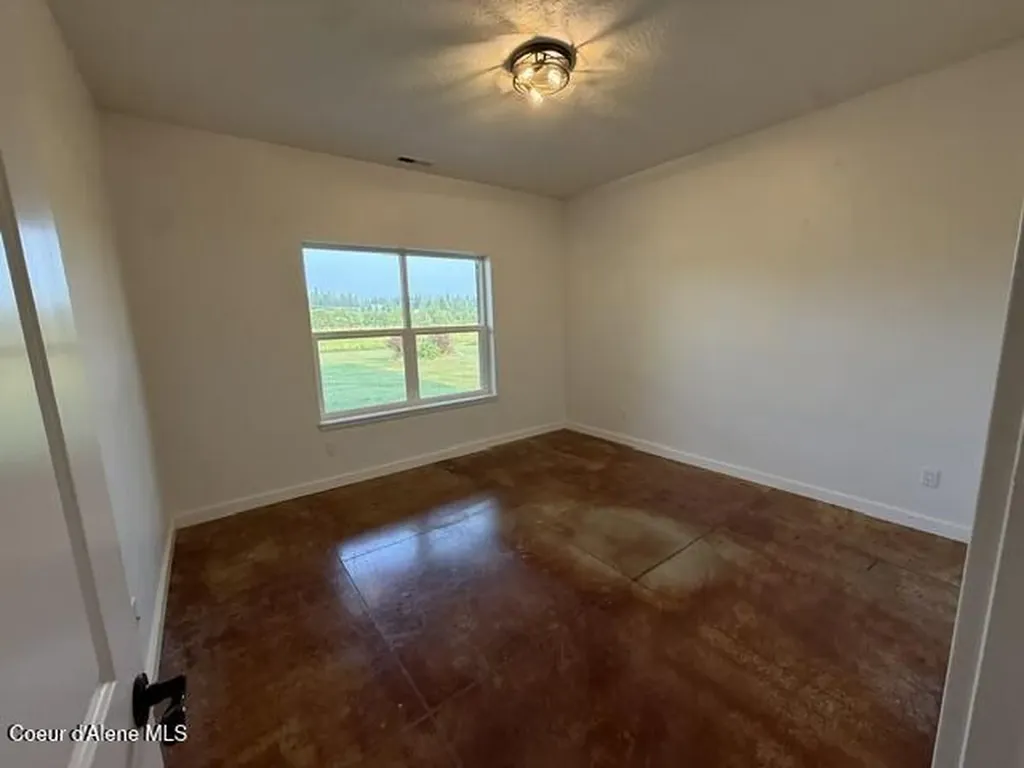 80 Carlson Drive Sandpoint ID 83864