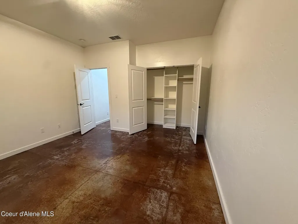 80 Carlson Drive Sandpoint ID 83864