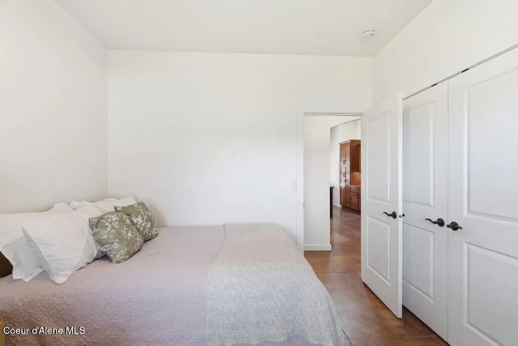 80 Carlson Drive Sandpoint ID 83864