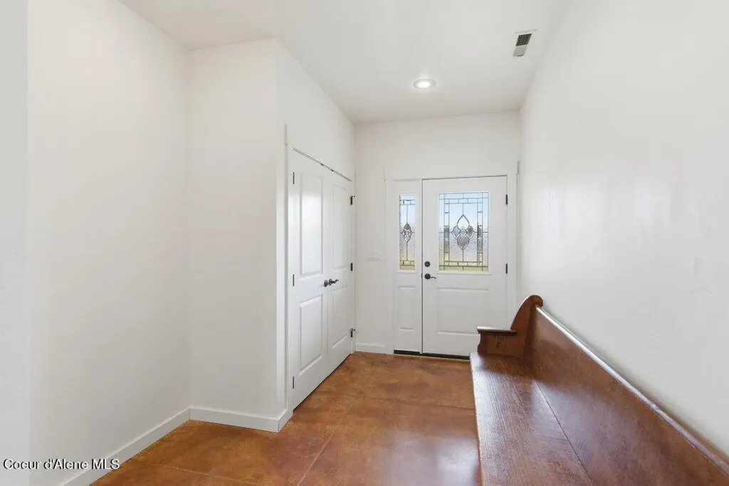 80 Carlson Drive Sandpoint ID 83864
