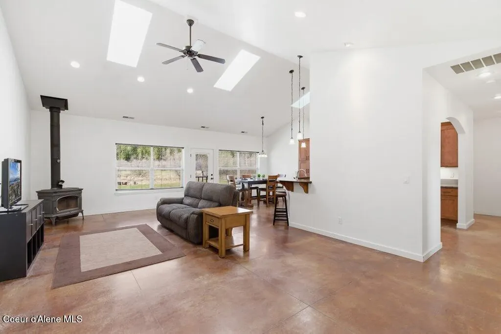 80 Carlson Drive Sandpoint ID 83864