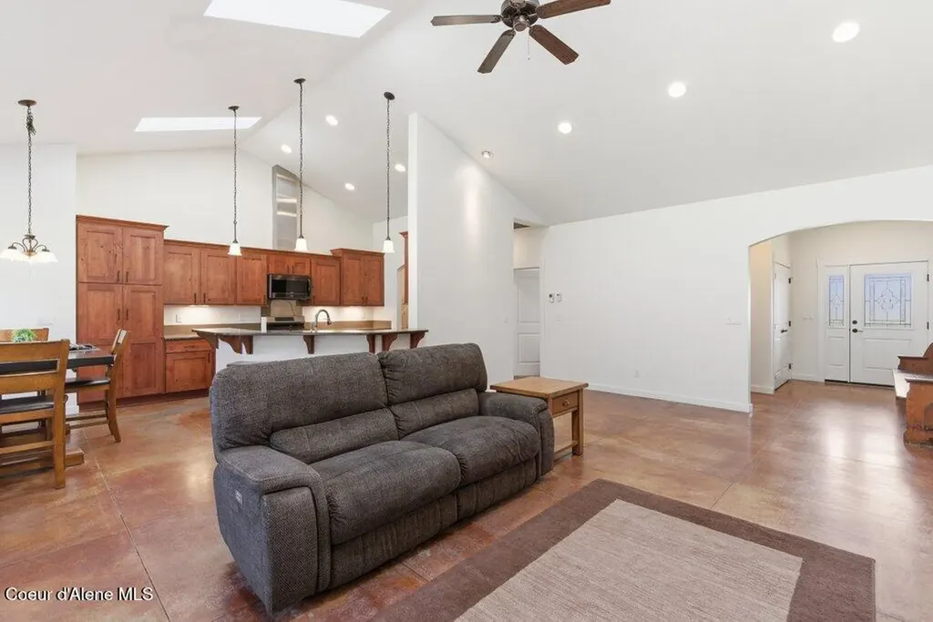 80 Carlson Drive Sandpoint ID 83864