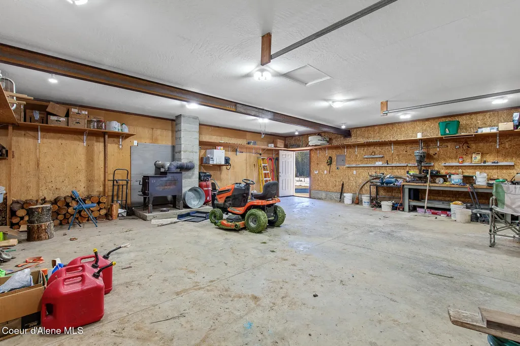 828 W Fork Eagle Creek Road Wallace ID 83873