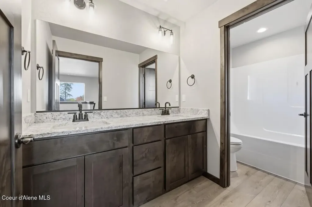 693 W Monashee Lane Hayden ID 83835