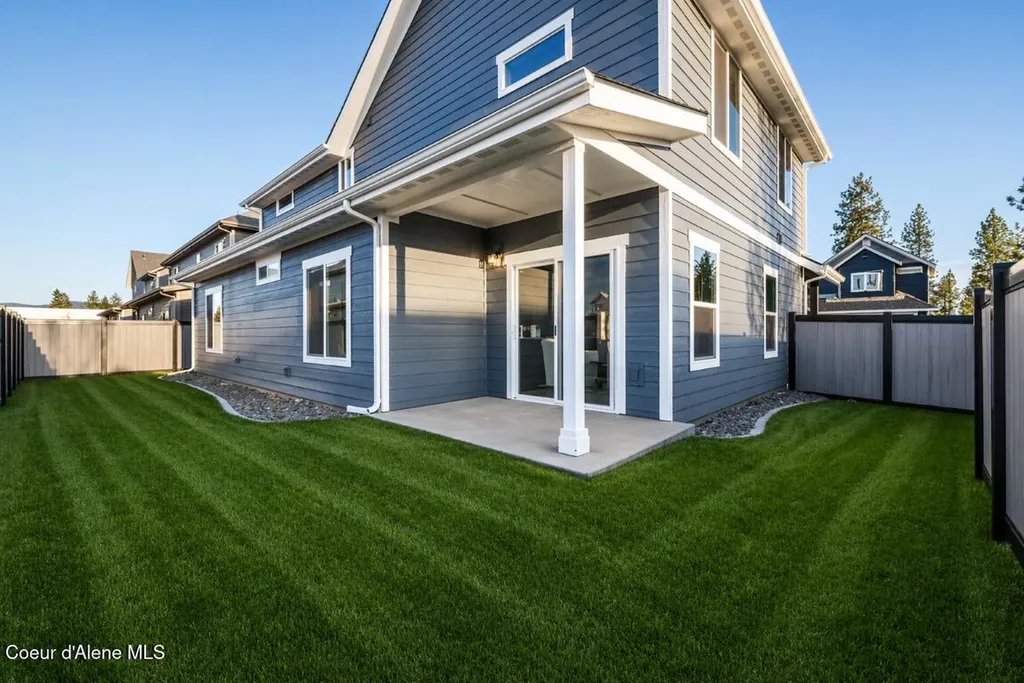 693 W Monashee Lane Hayden ID 83835