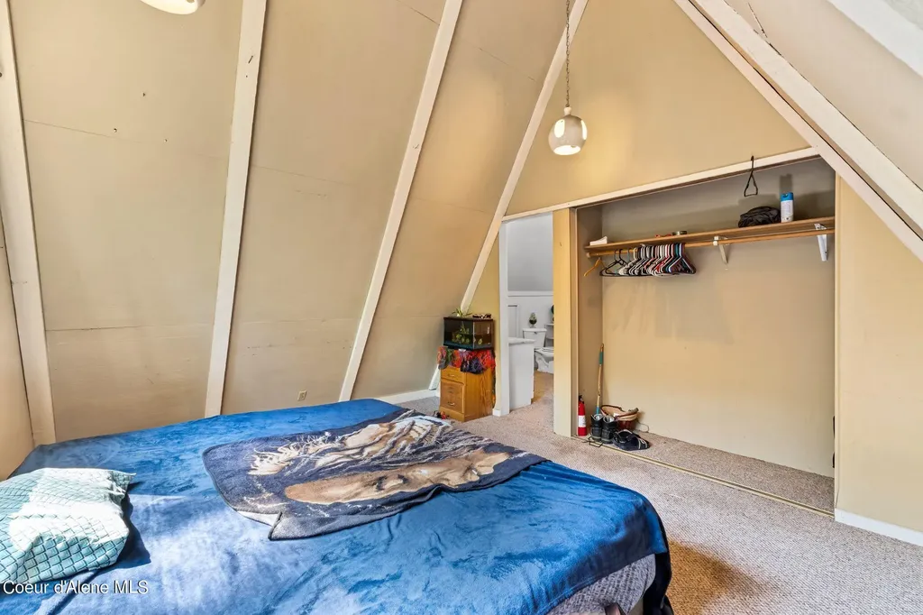 3897 Upper Gold Creek Road Sandpoint ID 83864