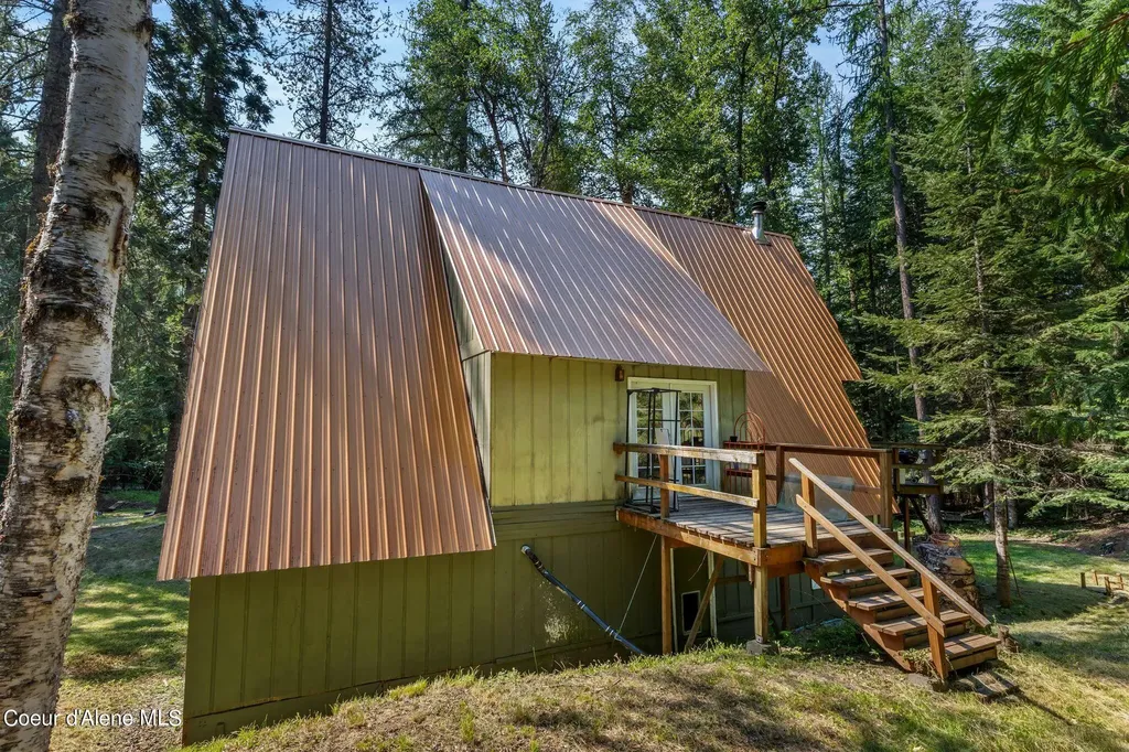 3897 Upper Gold Creek Road Sandpoint ID 83864