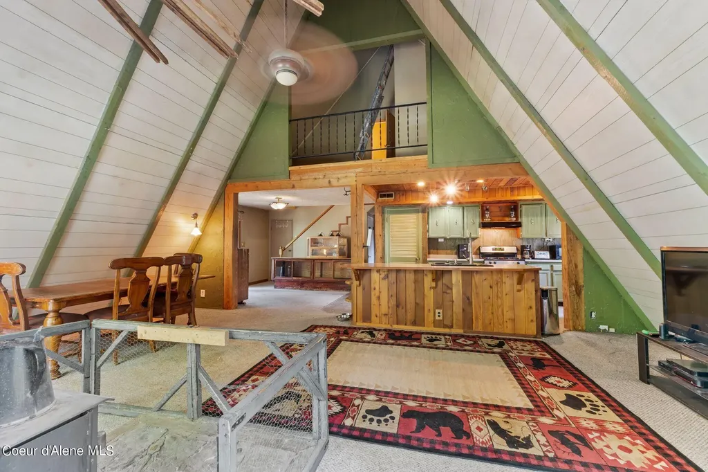 3897 Upper Gold Creek Road Sandpoint ID 83864