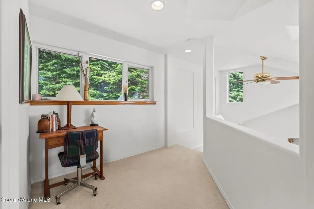 38 S Quail Run Sandpoint ID 83864