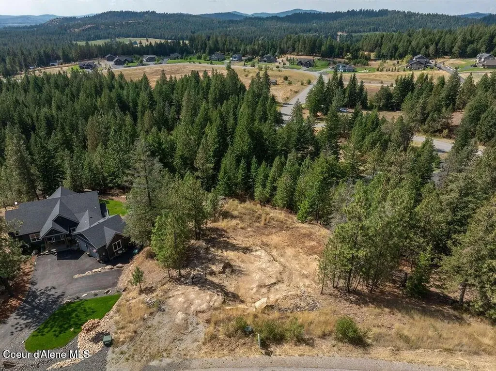 13373 N Spiral Ridge Trail Rathdrum ID 83858