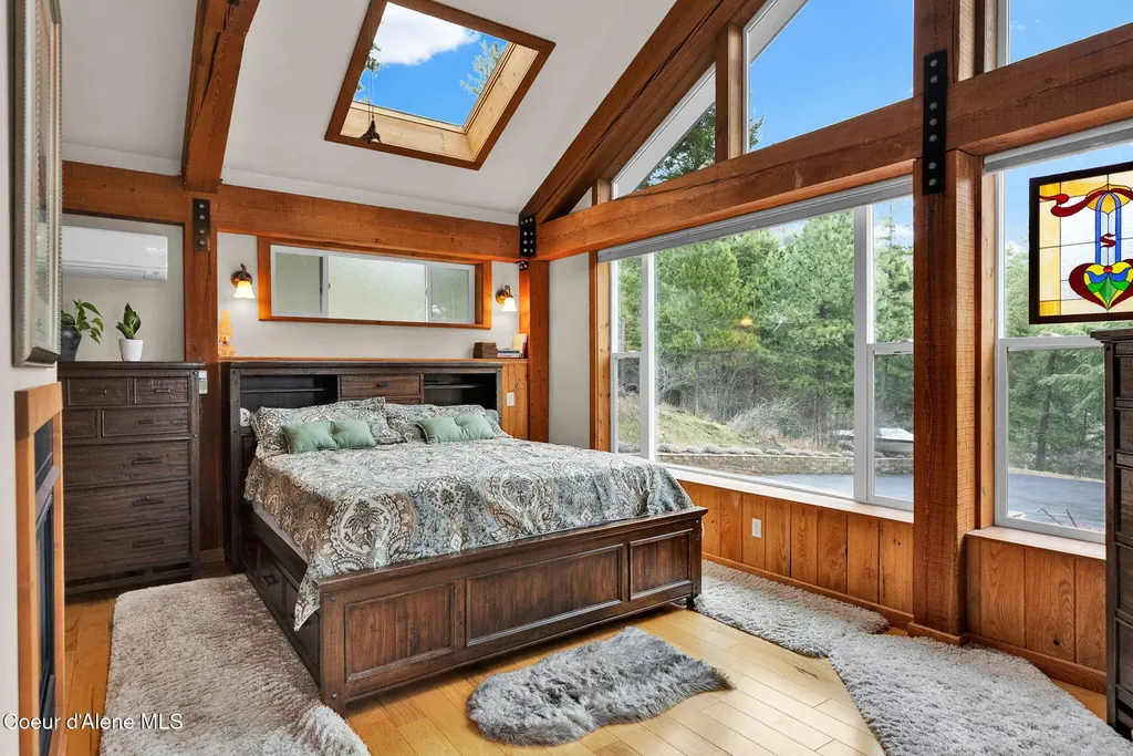 1611 Round Lake Road St. Maries ID 83861