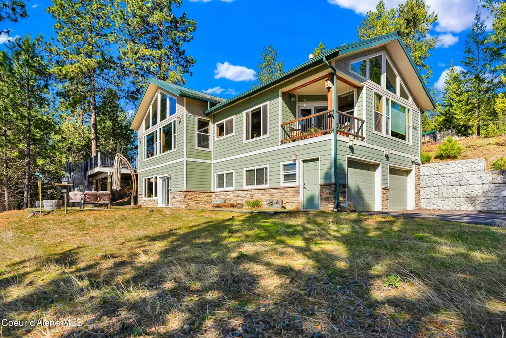1611 Round Lake Road St. Maries ID 83861