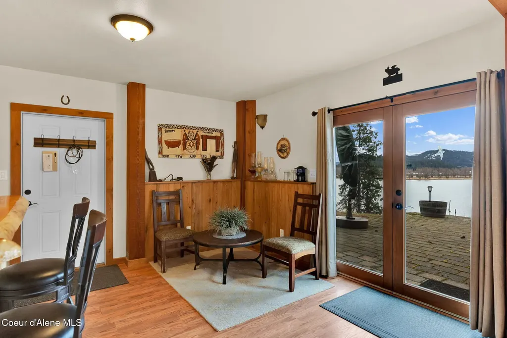 1611 Round Lake Road St. Maries ID 83861