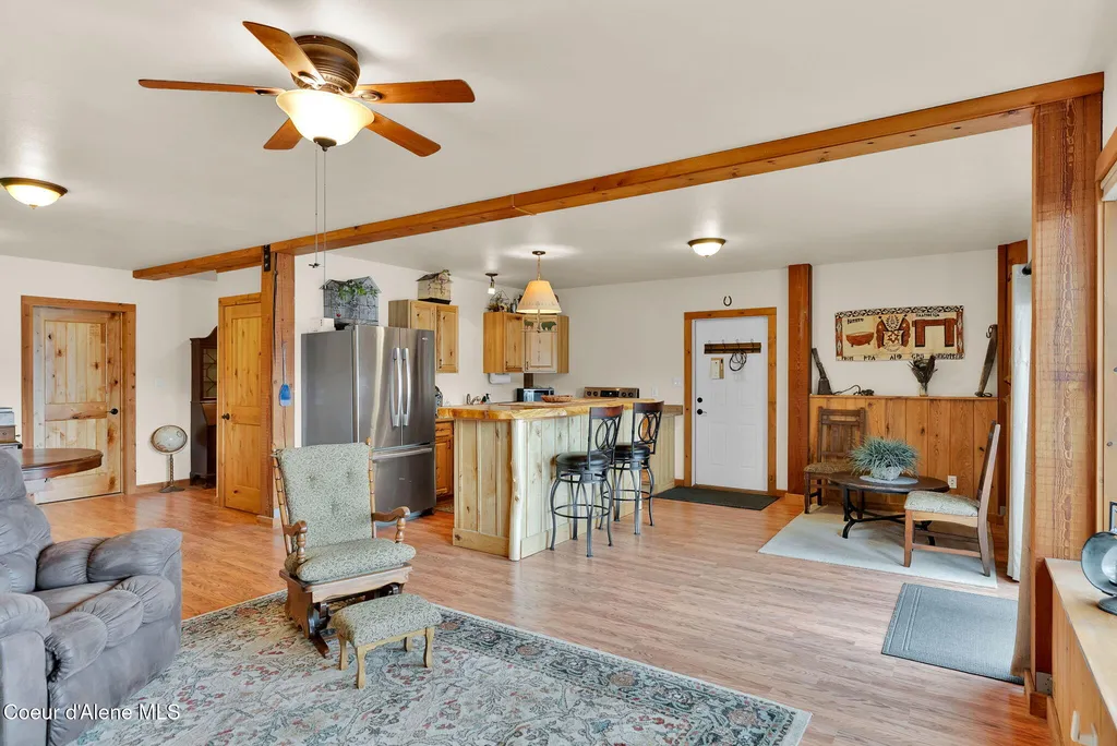 1611 Round Lake Road St. Maries ID 83861