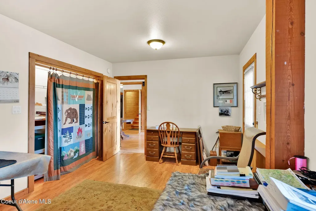 1611 Round Lake Road St. Maries ID 83861