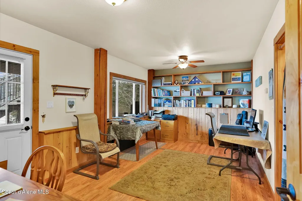 1611 Round Lake Road St. Maries ID 83861