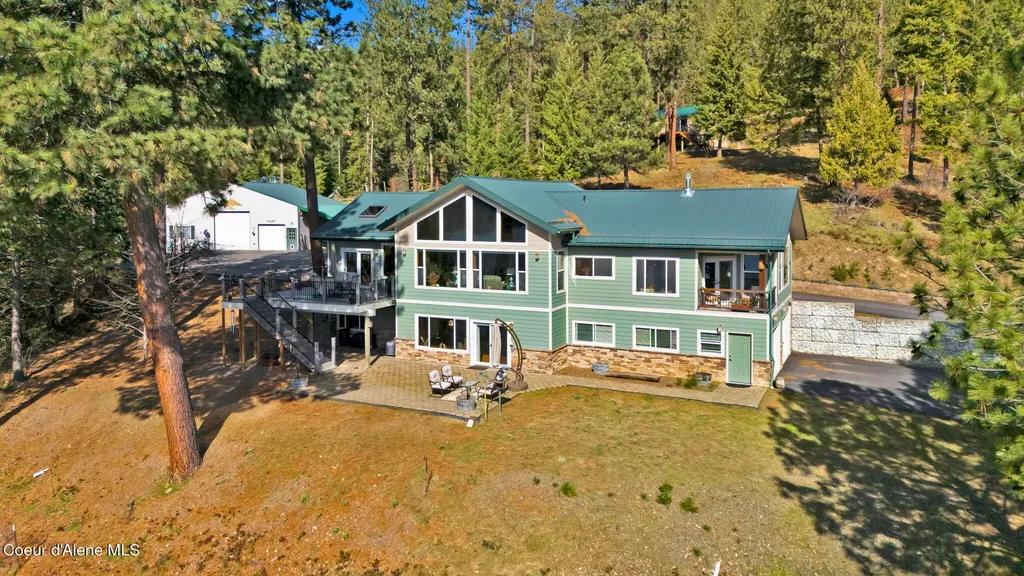 1611 Round Lake Road St. Maries ID 83861