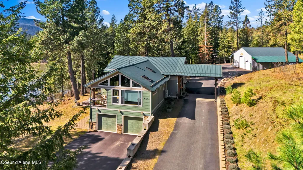 1611 Round Lake Road St. Maries ID 83861