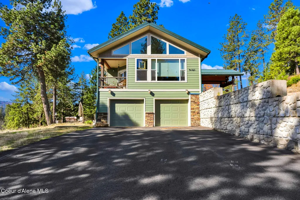 1611 Round Lake Road St. Maries ID 83861