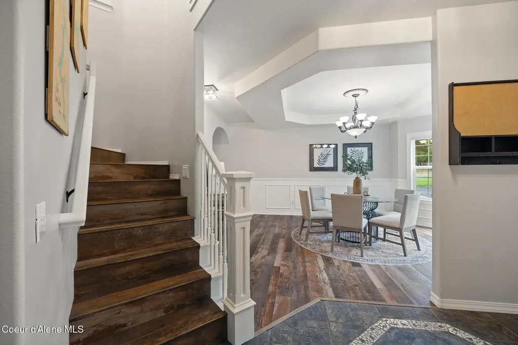 3825 E English Point Road Hayden ID 83835