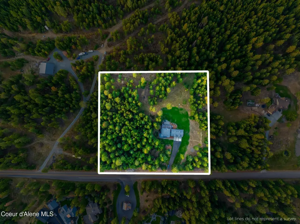 3825 E English Point Road Hayden ID 83835