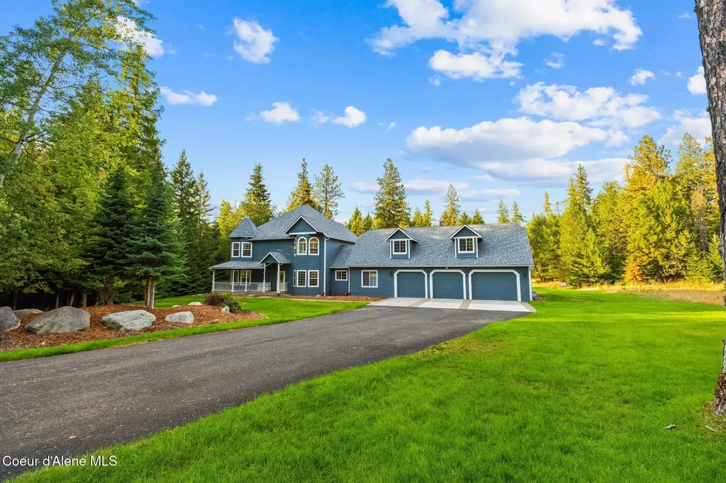 3825 E English Point Road Hayden ID 83835