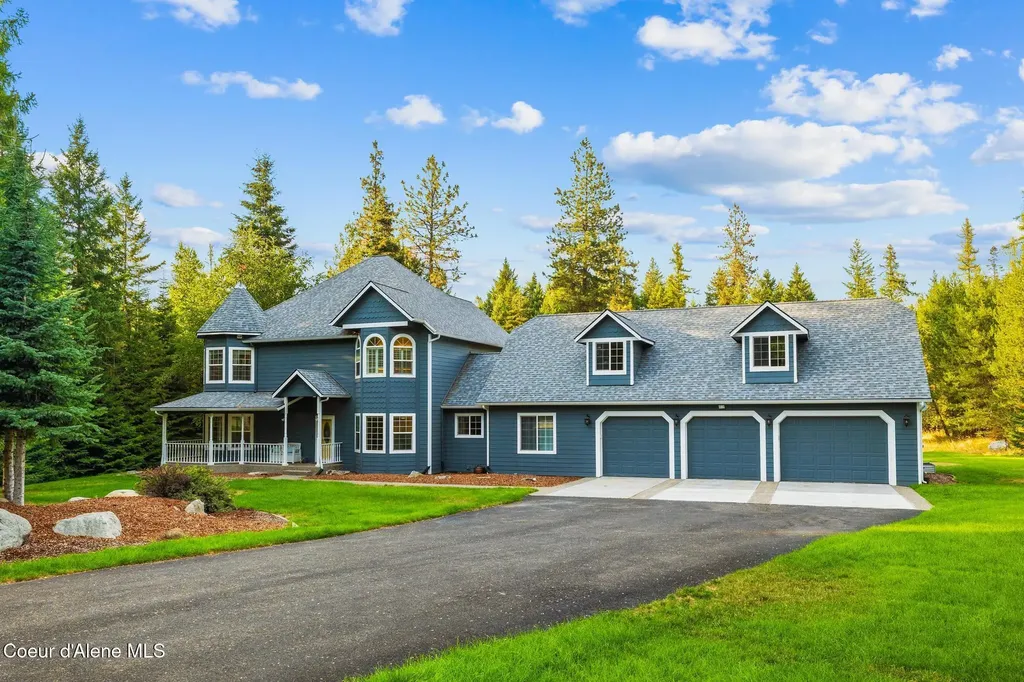 3825 E English Point Road Hayden ID 83835
