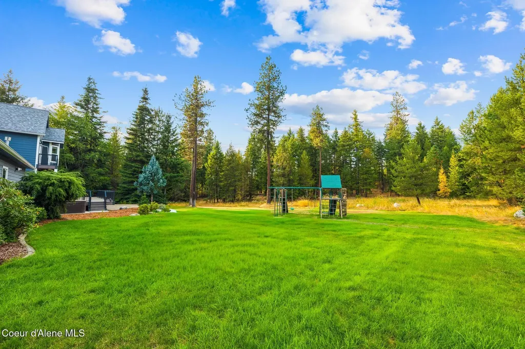 3825 E English Point Road Hayden ID 83835