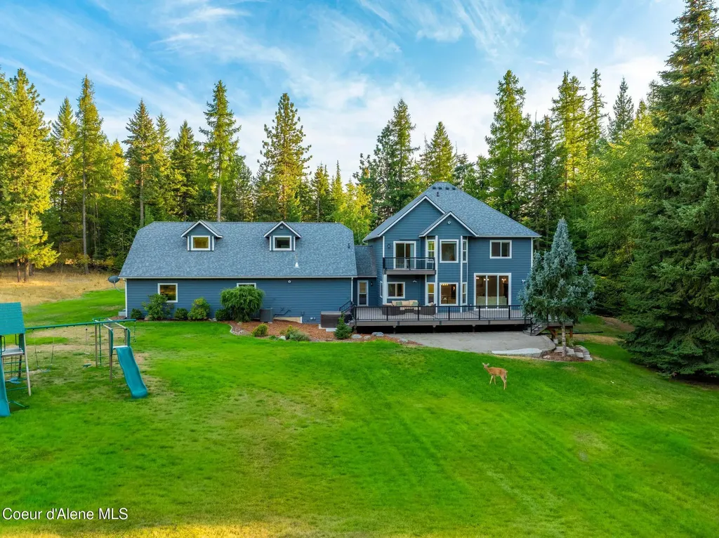 3825 E English Point Road Hayden ID 83835