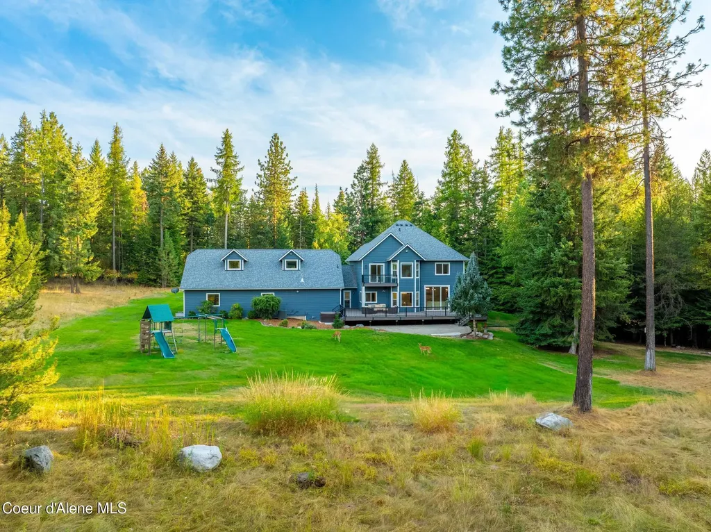 3825 E English Point Road Hayden ID 83835