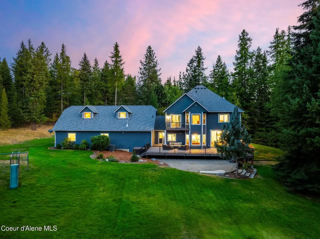 3825 E English Point Road Hayden ID 83835