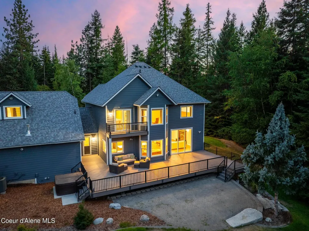3825 E English Point Road Hayden ID 83835