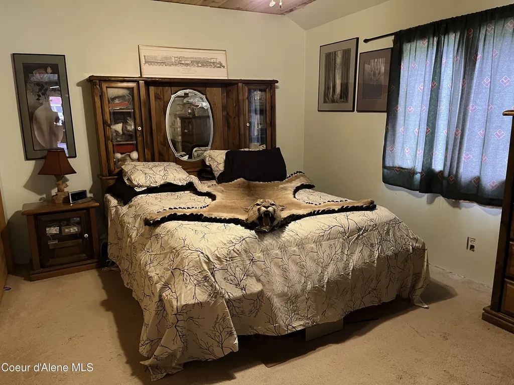 855 Meadowood Road Sandpoint ID 83864
