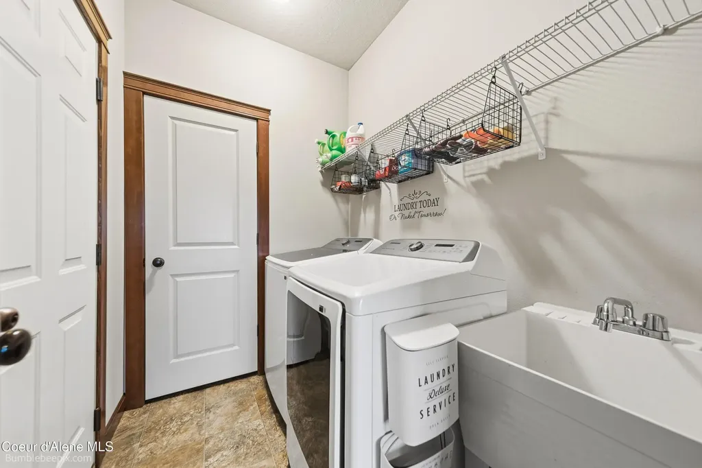 3250 N Durrow Loop Post Falls ID 83854