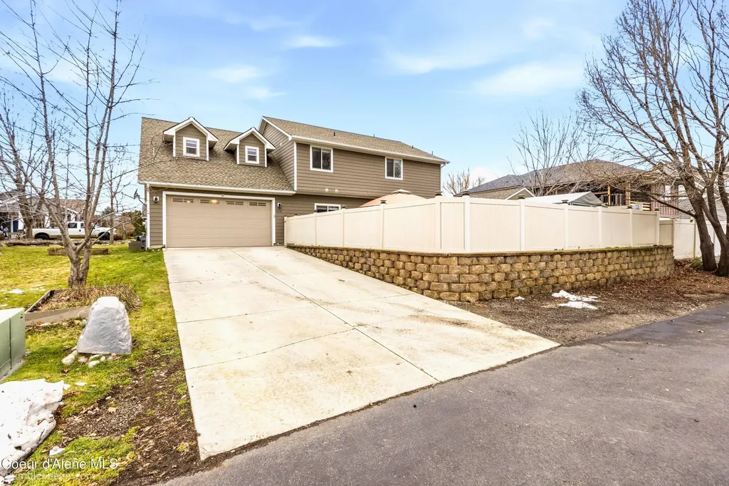 3250 N Durrow Loop Post Falls ID 83854