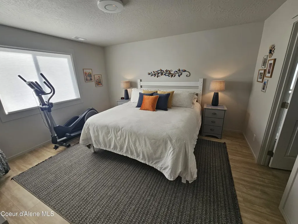 10138 N Belgrave Loop Hayden ID 83835