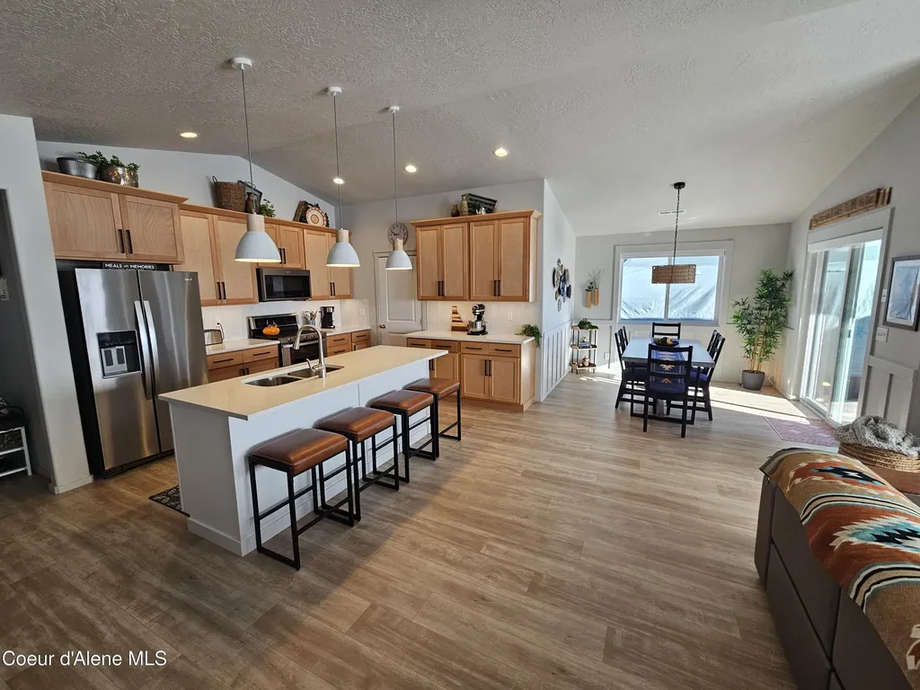 10138 N Belgrave Loop Hayden ID 83835
