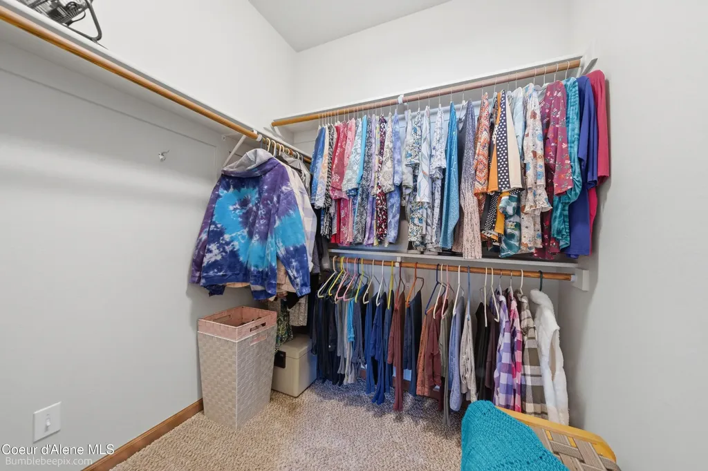 8337 N Boysenberry Loop Hayden ID 83835