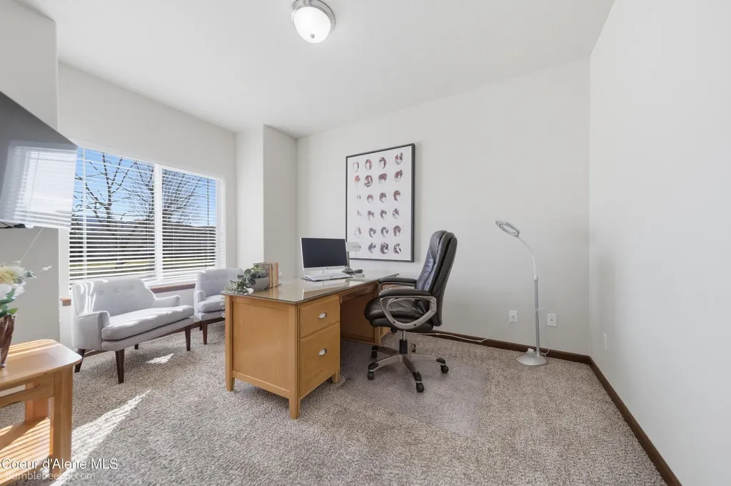 8337 N Boysenberry Loop Hayden ID 83835