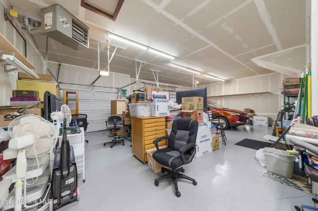 8337 N Boysenberry Loop Hayden ID 83835