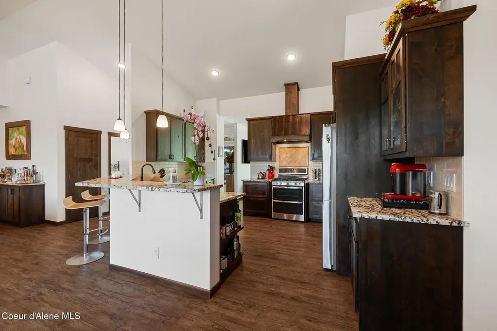 37511 E Hayden Lake Road Hayden ID 83835