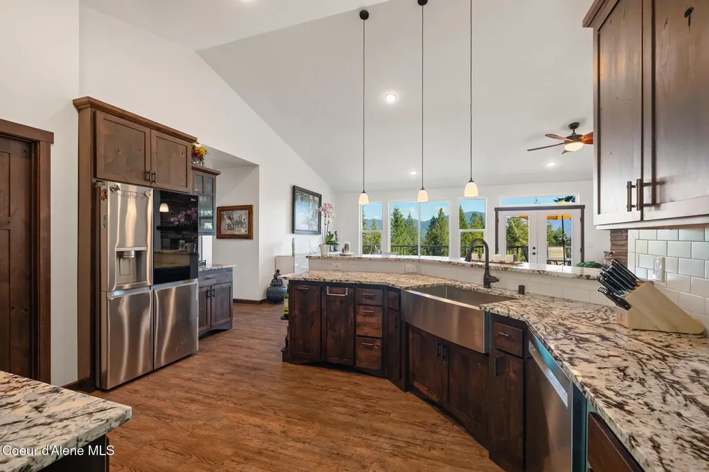 37511 E Hayden Lake Road Hayden ID 83835
