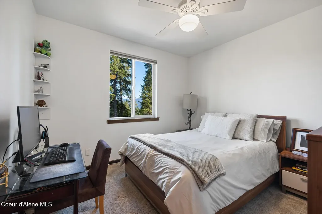 37511 E Hayden Lake Road Hayden ID 83835