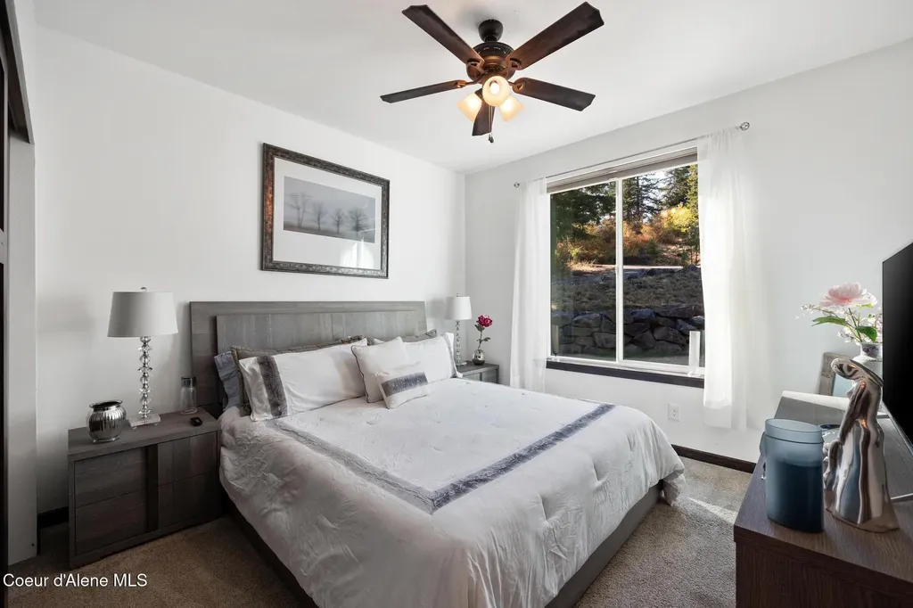 37511 E Hayden Lake Road Hayden ID 83835