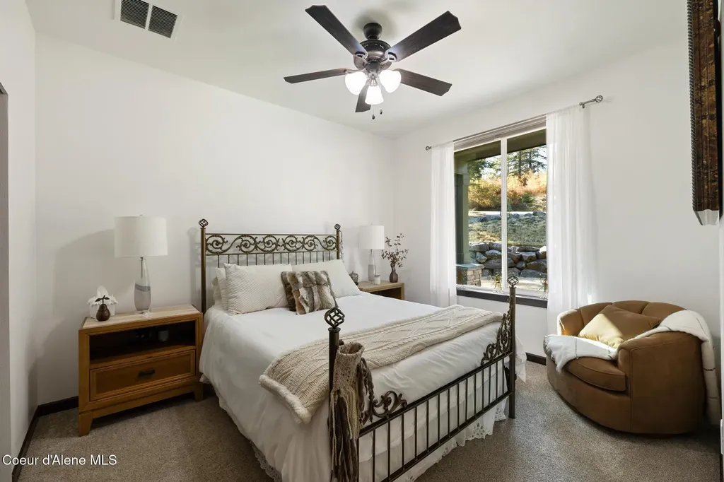 37511 E Hayden Lake Road Hayden ID 83835