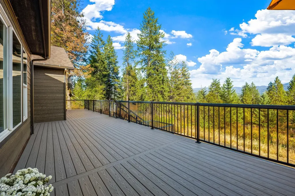 37511 E Hayden Lake Road Hayden ID 83835