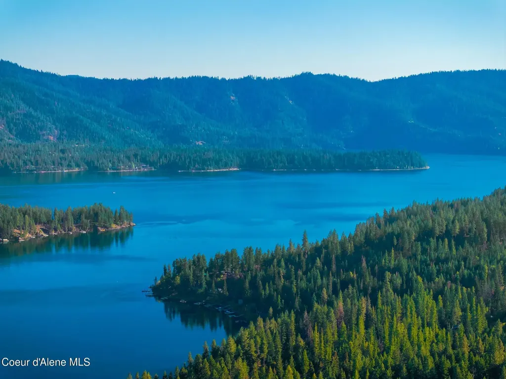 37511 E Hayden Lake Road Hayden ID 83835