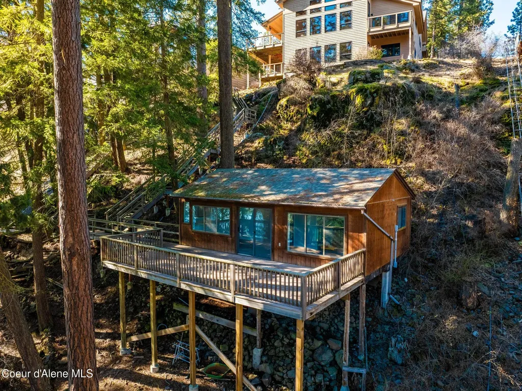 10812 N Lakeview Drive Hayden Lake ID 83835