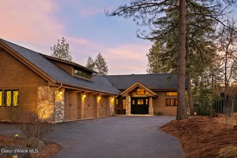 10812 N Lakeview Drive Hayden Lake ID 83835